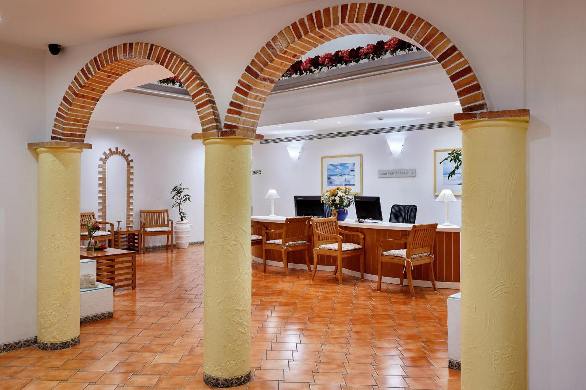 The Gordon House Hotel, Colaba Bombaj Zewnętrze zdjęcie