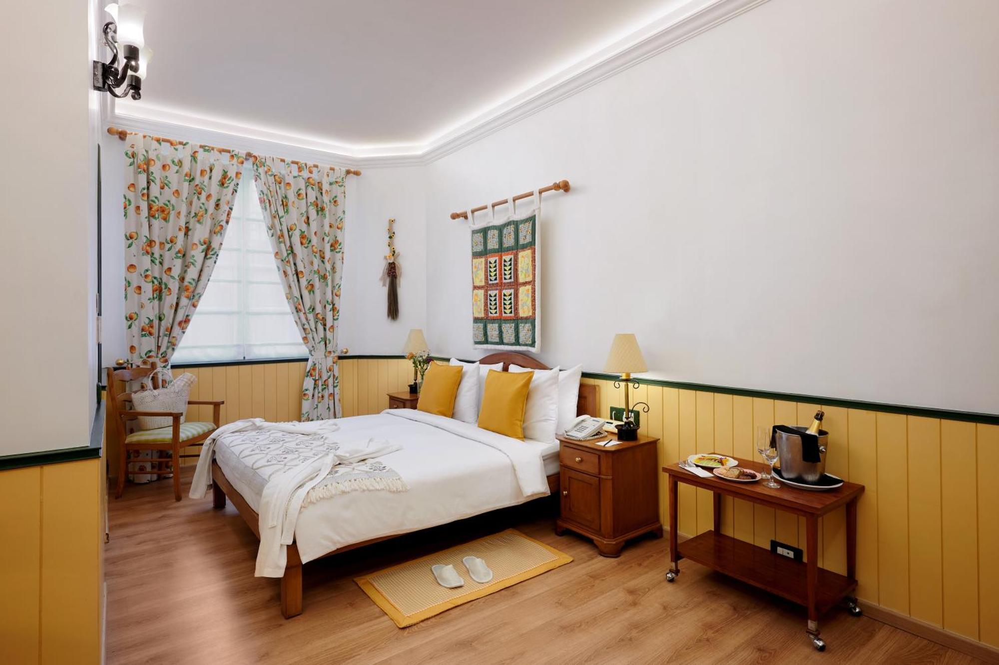The Gordon House Hotel, Colaba Bombaj Zewnętrze zdjęcie
